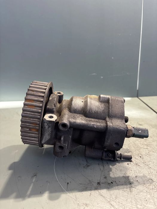Pompa inalta presiune 8200057225 Dacia Logan 2008 1.5DCi MT (68hp)