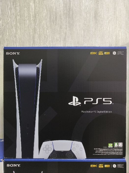 PlayStation 5 с онлайн играми