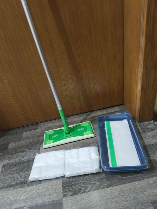 Моп за сухо и мокро почистване Swiffer
