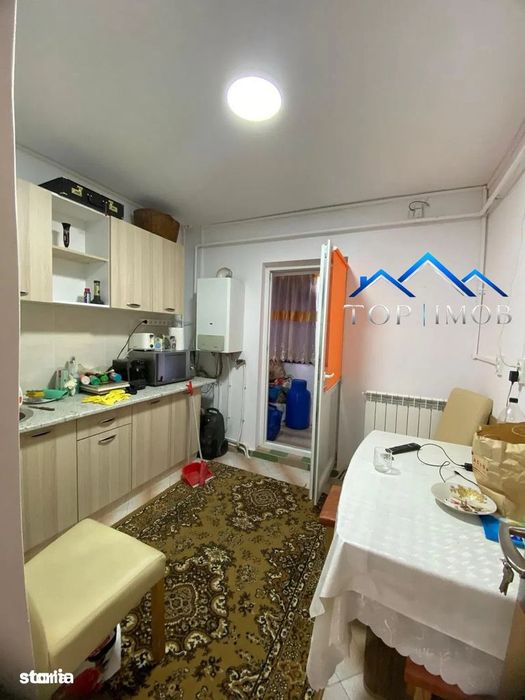 2 DECOMANDATE ETAJ 1, renovat, mobilat si utilat, Kaufland Milcov — fotografia 3