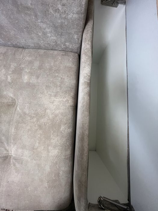 Продам диван в хорошем состоянии