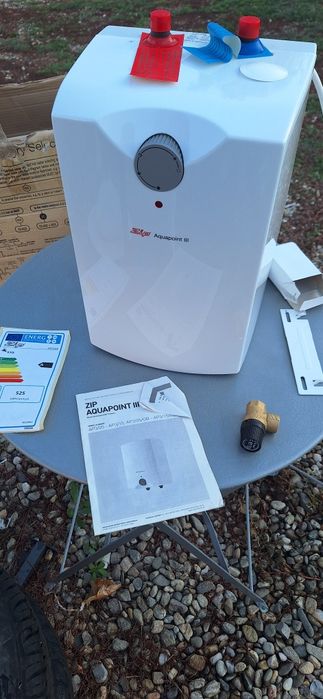 Boiler electric NOU /300 lei