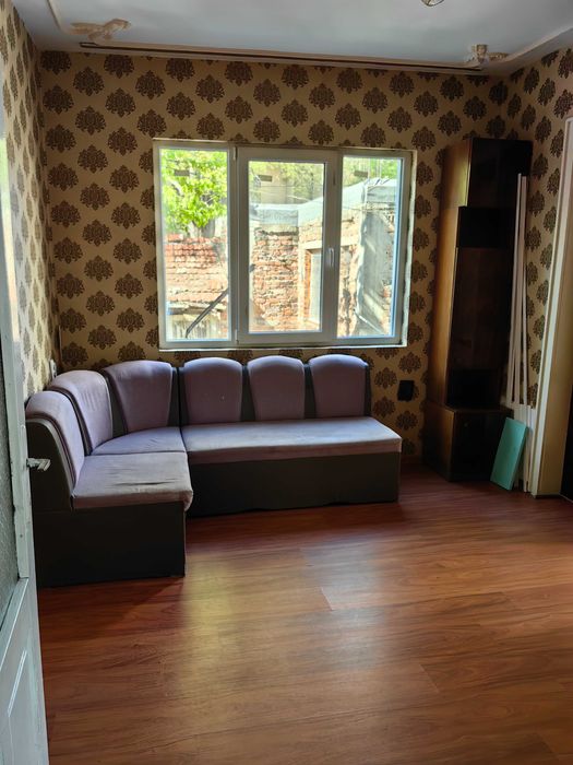 Дава се под наем Етаж от къща в Русе, Родина 1 - 100 кв.м за 357 € - Снимка #12