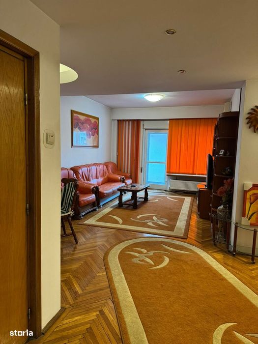 3 camere Victoriei, 3 min de metrou,Centrala Proprie + loc de Parcare