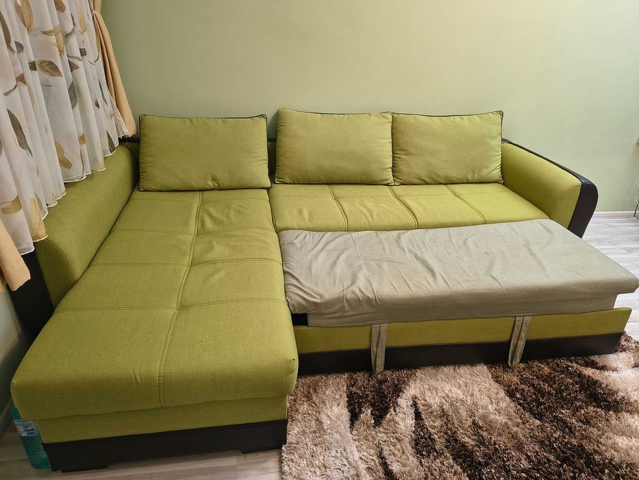 Г-образен разтегателен диван