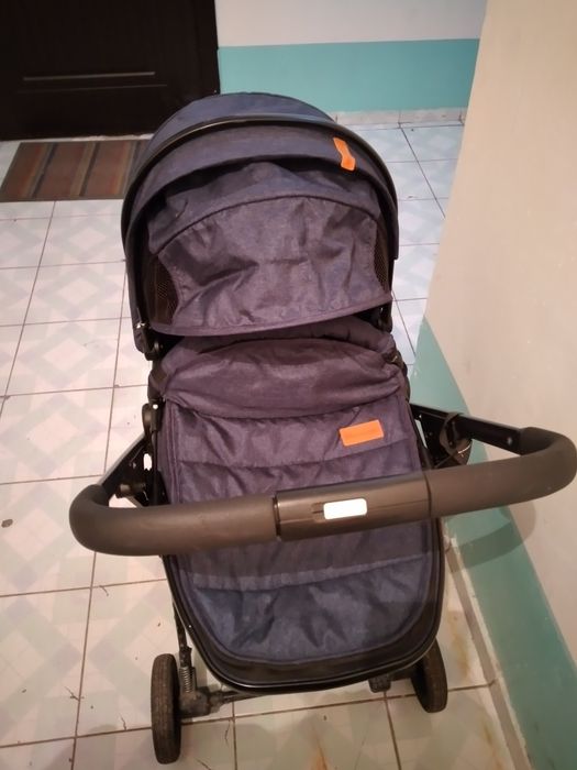 Продам детскую коляску