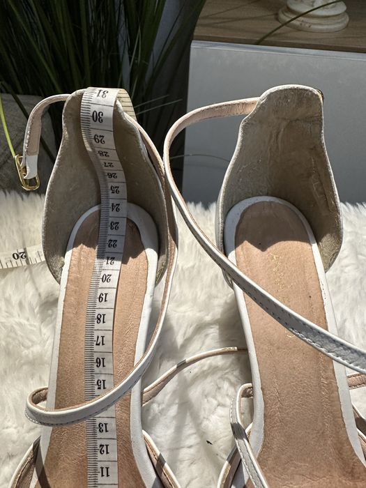 Pantofi stiletto piele naturala alba marimea 37 Anna Field