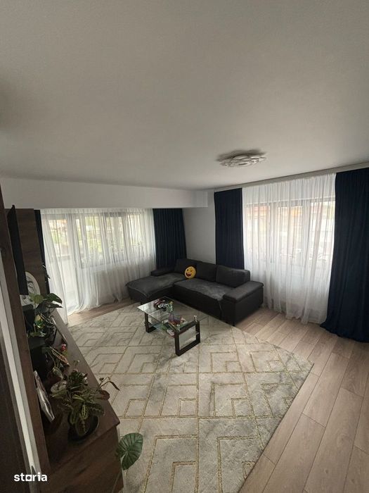 Apartament 3 camere Bloc Nou