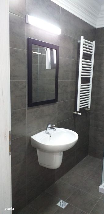 Apartament 2 camere cu teren 180 MP