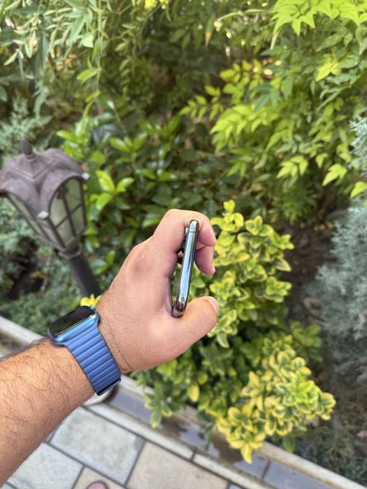 Iphone xs ayfon xs 64gb sotiladi tel ideal aybi yo face ishlidi