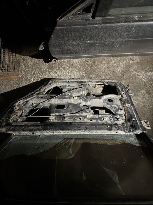 Продам на мазду хэтчбек