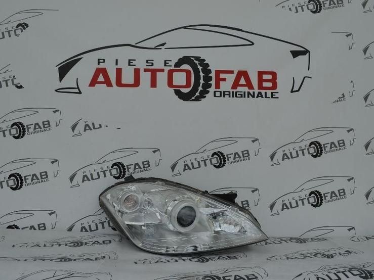 Far dreapta Mercedes A-CLass W169 Facelift Xenon A1698206261