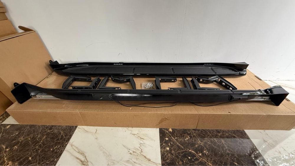 Подоожки Land Cruiser 100