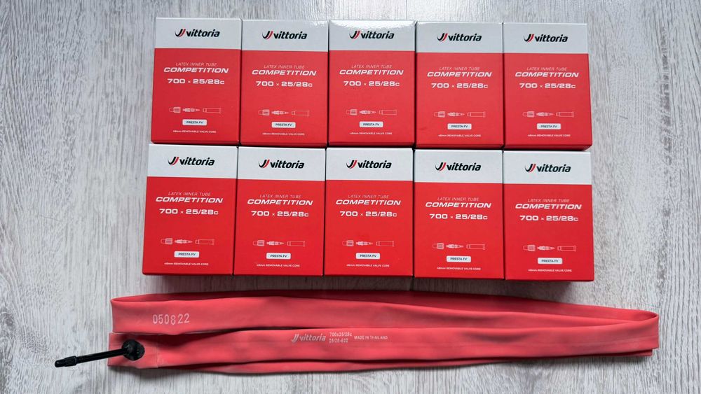 Cameră Vittoria ROAD Latex 700 x 25/28C, valvă Presta 48mm