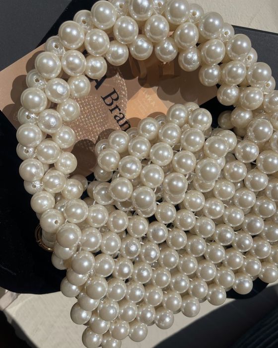 Qol ishi durli va xrustal sumkalar