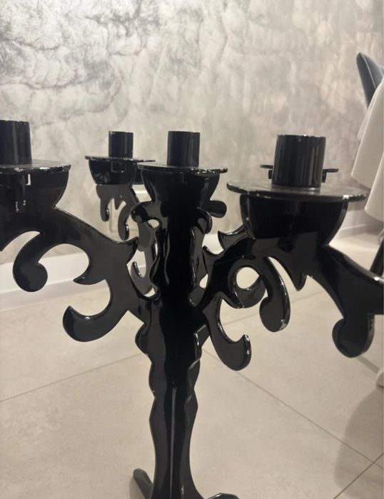 Candelabre de podea