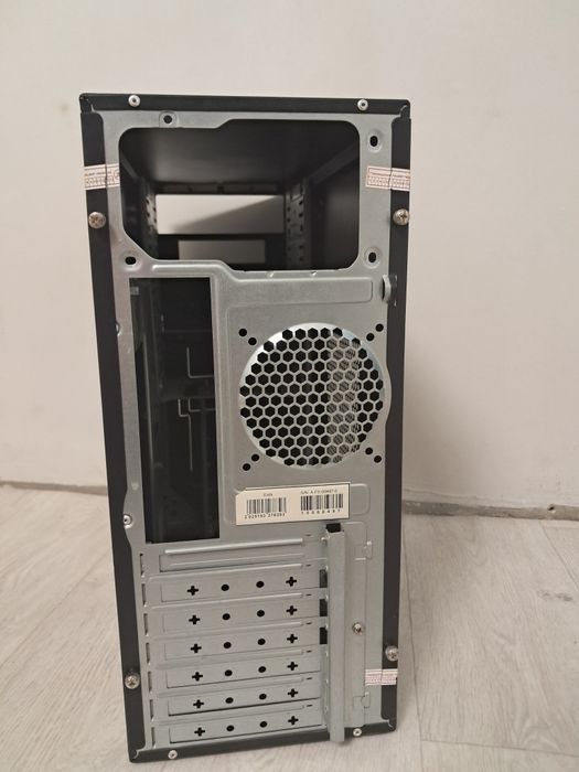 Продаю корпус от пк