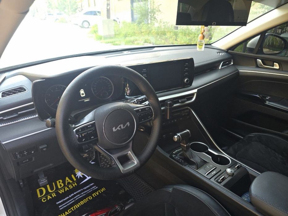 Продаётся KIA K5 , не битая , родная краска