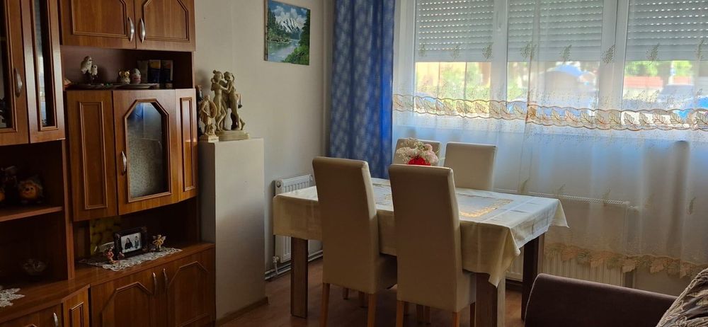 Dau apartament in chirie