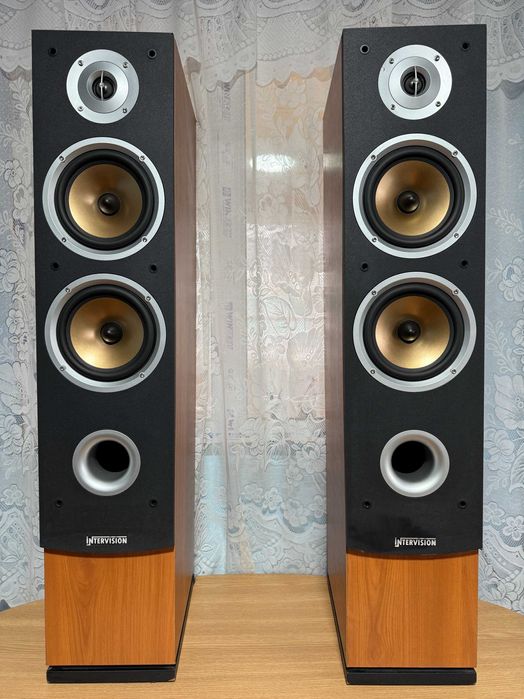 Boxe de podea coloana,aproape 1 m,bass profund,tweetere-sunet HI-FI !