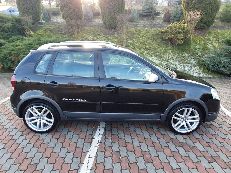 *Volkswagen polo Cross model*1.6benzinaMPI*105cai*euro4*2009*germania*