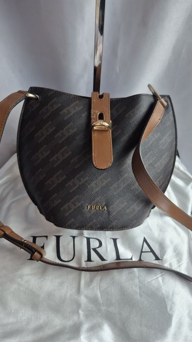 Geanta Furla originala (cu defect)