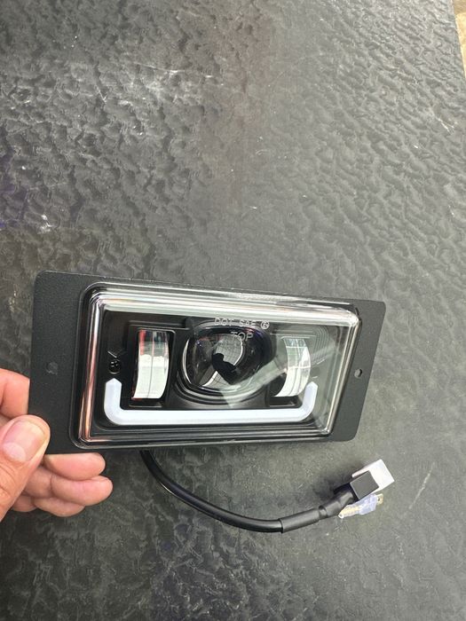 противoтуманныx фара LADA