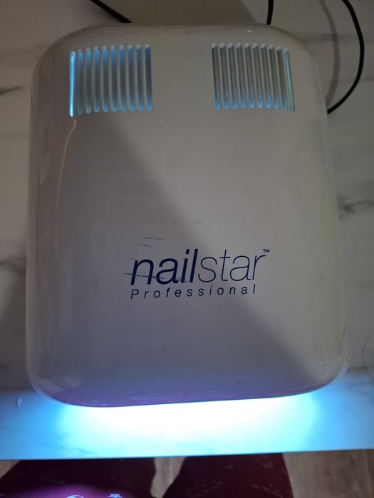 Lampa de unghii cu UV