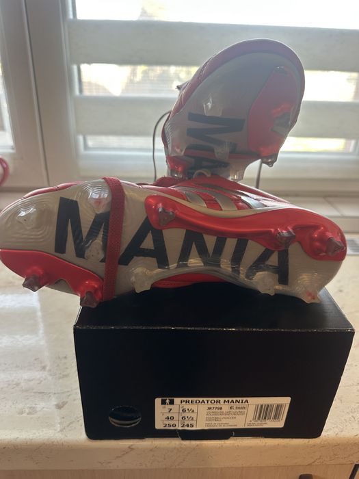 Ghete fotbal ADIDAS PREDATOR MANIA  FG Mărime 40 JR7798 Made in Germany