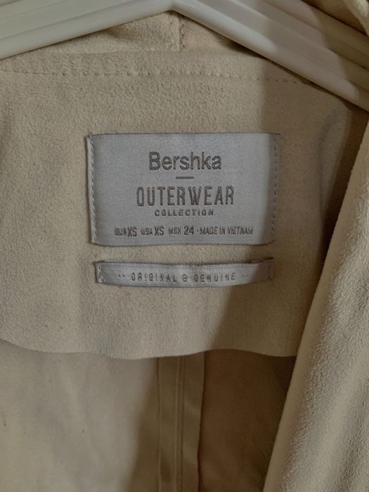 Продам вещь от Bershka xs 24, колекция outerwear