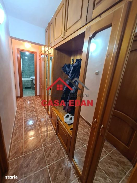 Ap 3 cam in Campina, 73 mp -- 63.000e