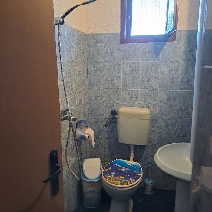 Продава се Къща в с. Лозенец, Област Ямбол - 130 кв.м за 302 €/кв.м - Снимка #12