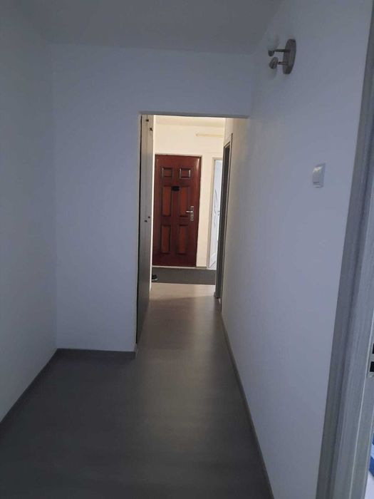 Apartament 3 camere de inchiriat