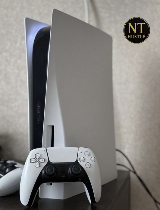 Продам пс5  2 джойстика