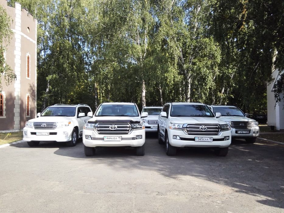 Аренда,прокат авто класса ЛЮКС.