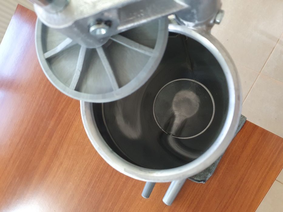 Carnatar inox aparat masina de umplut carnati 4kg