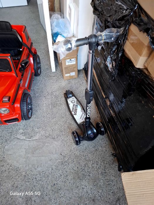 Акумулаторeн детски джип Mercedes G63