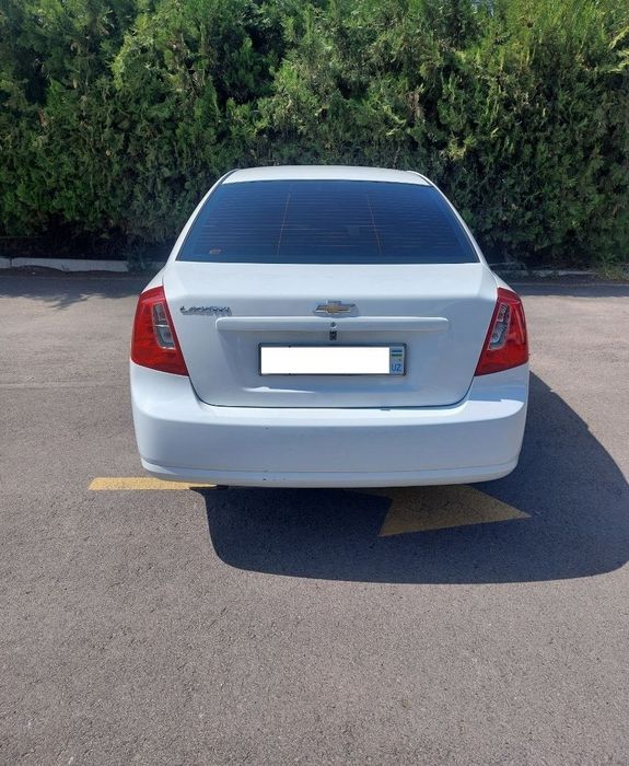 Продаётся автомобиль Lacetty Gentra