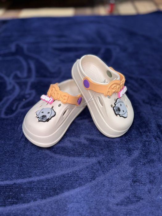 Crocs bolalar uchun.Yumshoq juda qulay