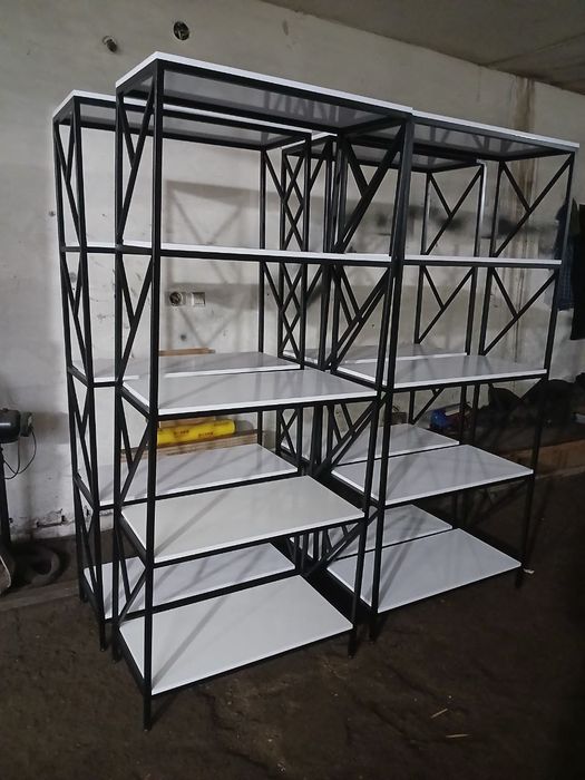 Лофт мебеллар сотилоди