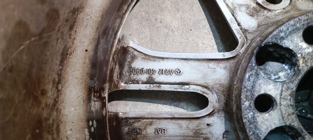 Оригинална джанта за Мерцедес