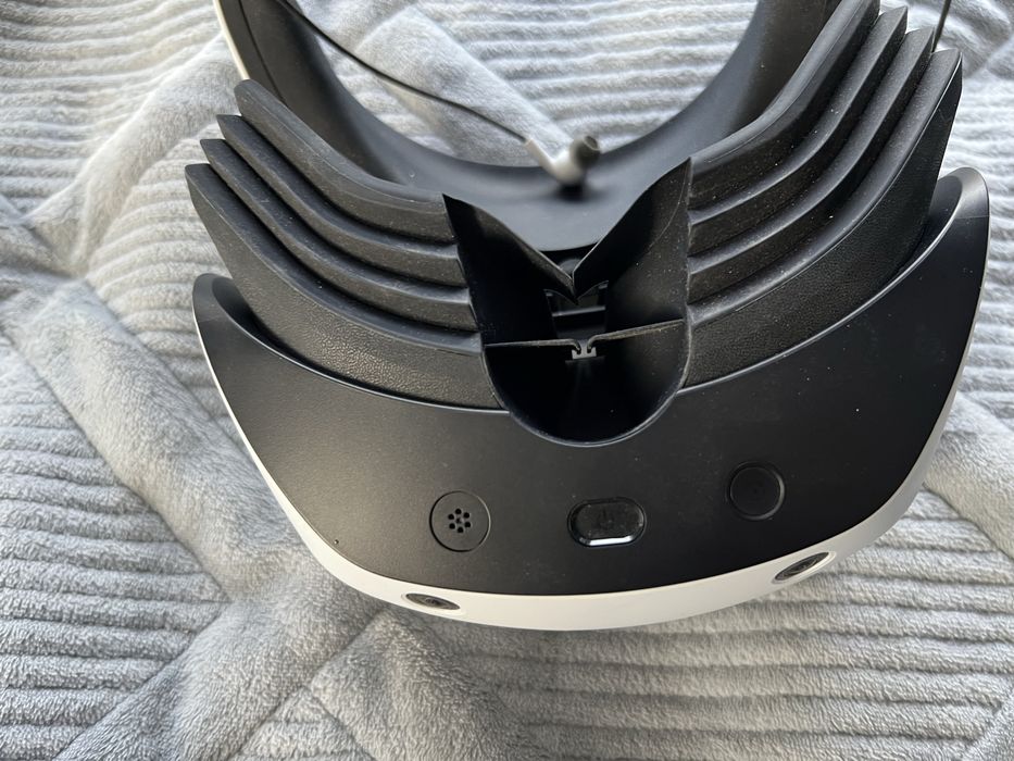 продам новые очки playstation vr 2