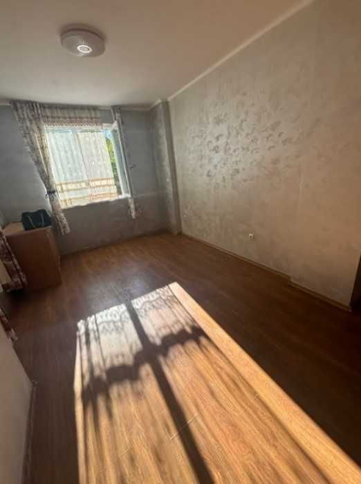 Продава се Тристаен апартамент в София, Център - 64 кв.м за 2610 €/кв.м - Снимка #3