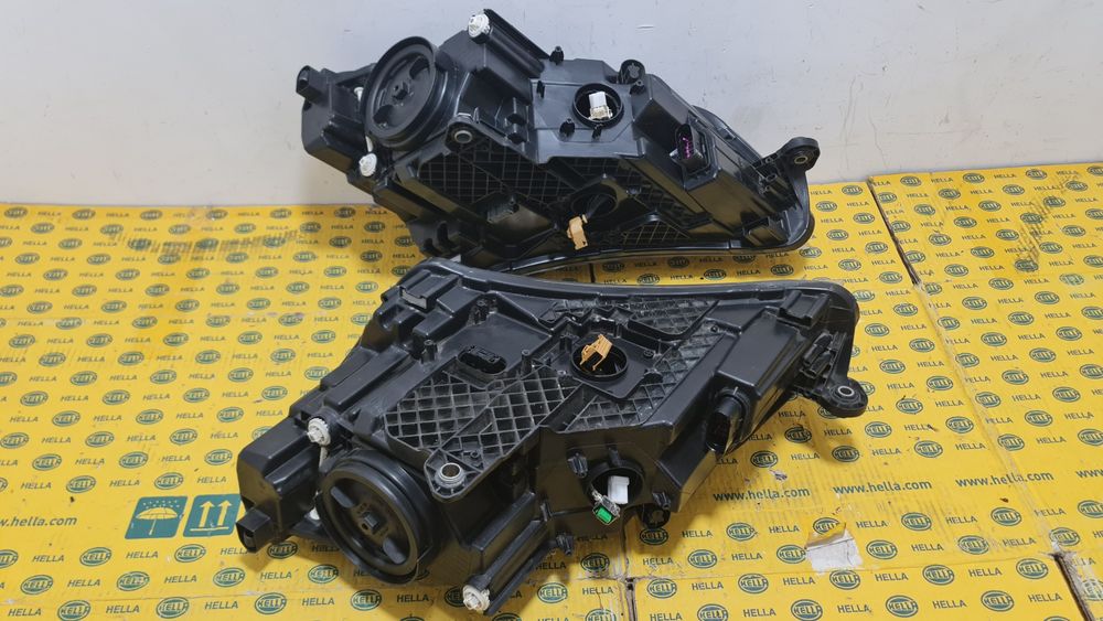 Far faruri Skoda Superb 3 3V B8 xenon adaptiv led 3V1941018A