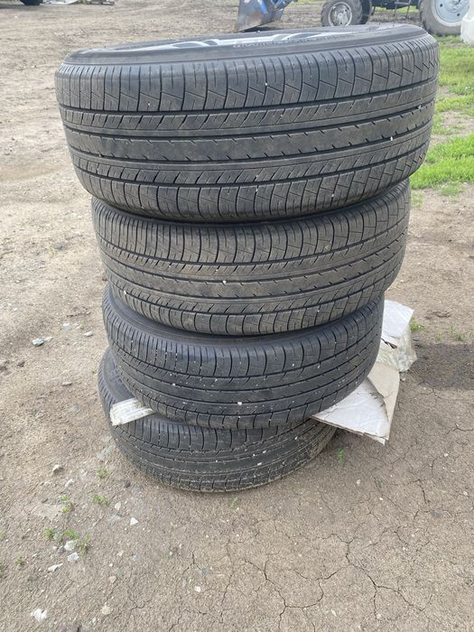 Продам шины р17 с дисками