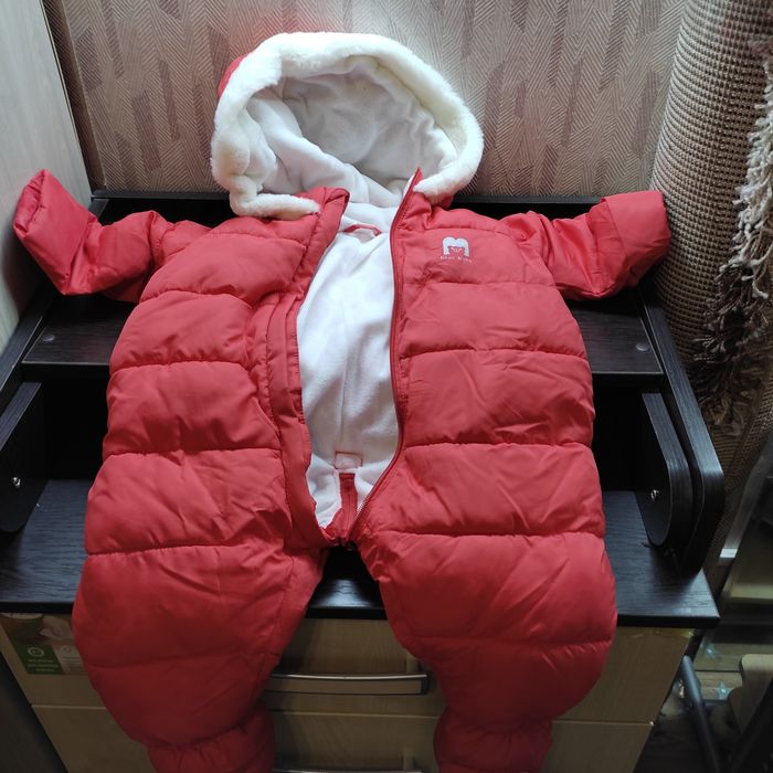 Зимние комбинезоны на девочек