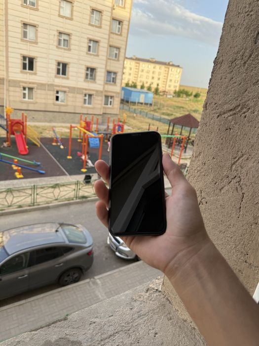 Iphone11 с хорошем состояний, емкость 100%
