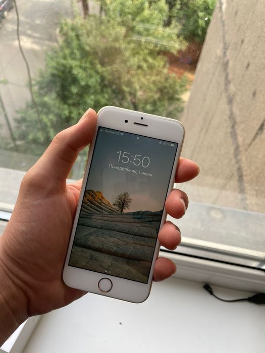 Iphone 6s 64 gb gold