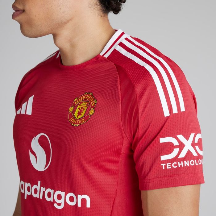 Оригинална тениска Manchester United 24/25 – Adidas - размер S