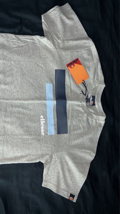 Tениска Ellesse – чисто нова
